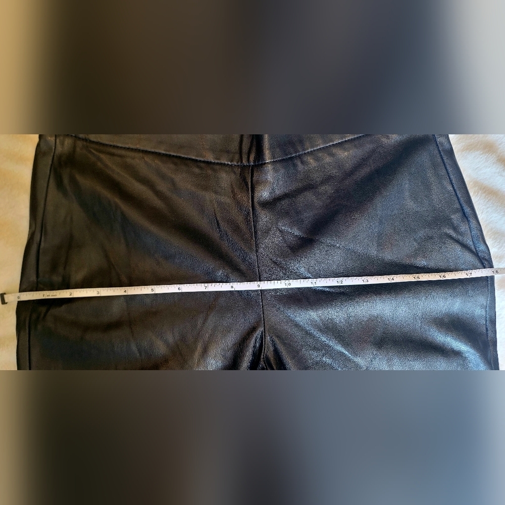 Ann Taylor Faux Leather Pants Womens Size 8 Black Vegan Leather - Picture 8 of 13